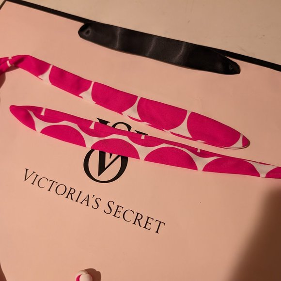 Victoria's Secret Swim Bikini Halter Top - Picture 4 of 6